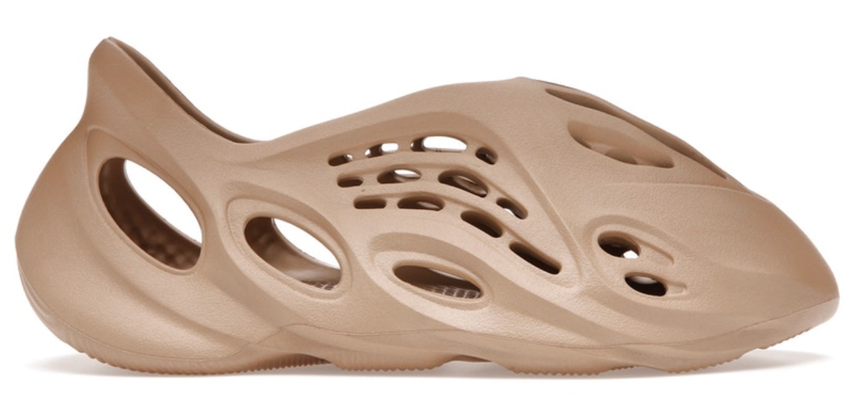 Yeezy Foam RNNR Ochre TARRYTOWN
