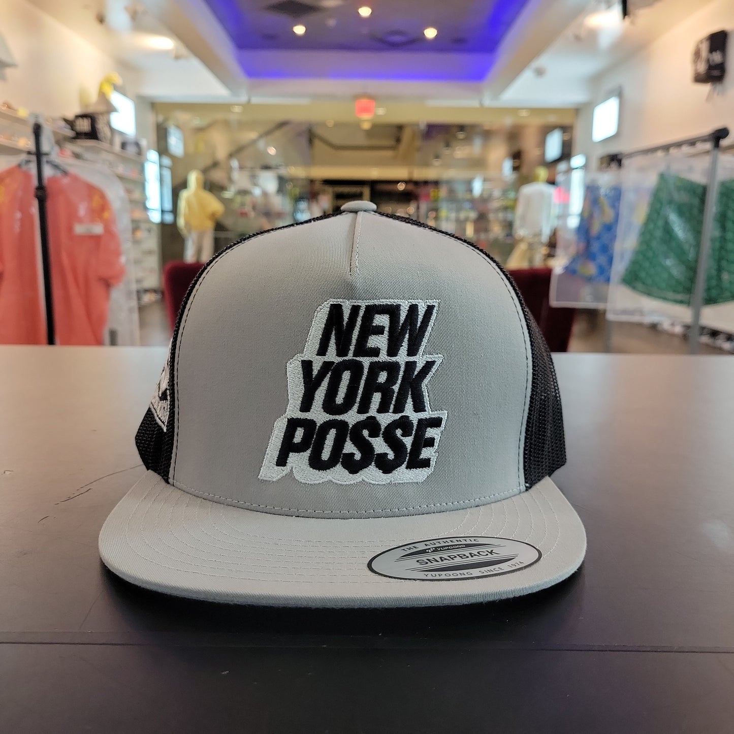 NY POSSE REVERSE GREY FACE/BLACK MESH PALISADES